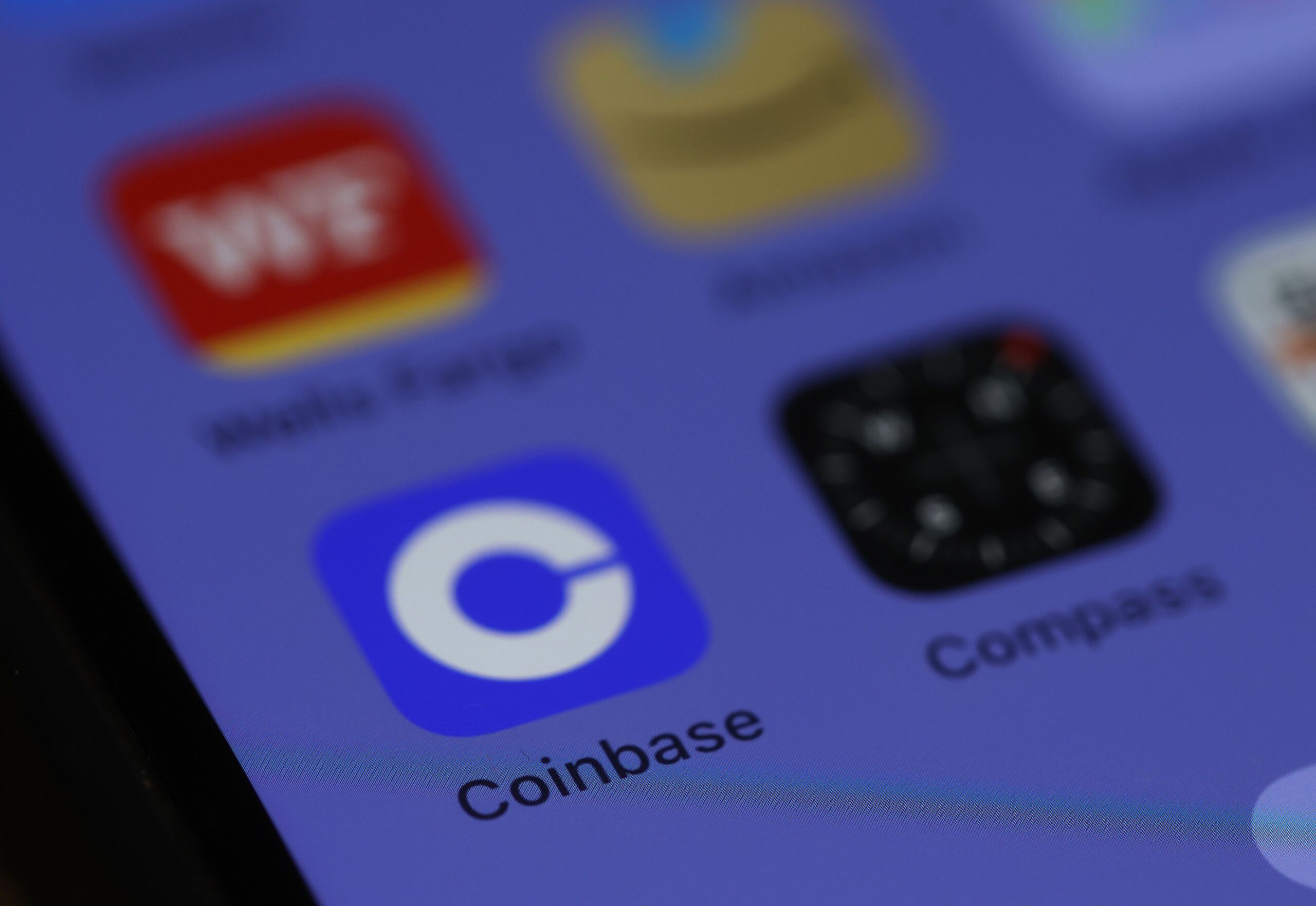 Benchmark: Coinbase’in (COIN) Zayıf 2. Çeyrek Performansı Geçici, Çöküş Değil